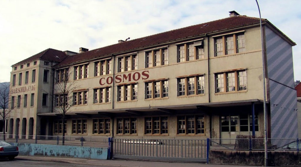 Cosmos Bungalow